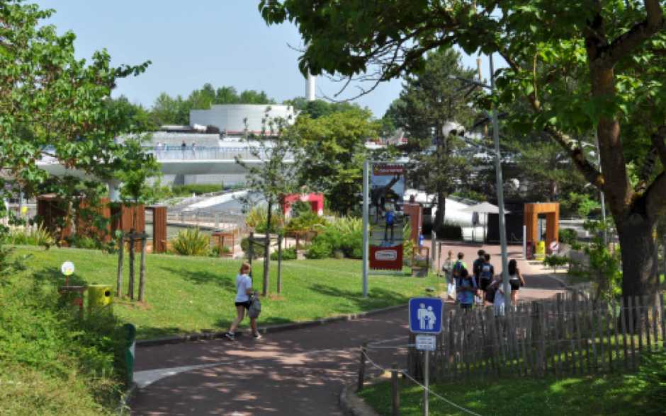 Le Futuroscope pense déjà à 2030